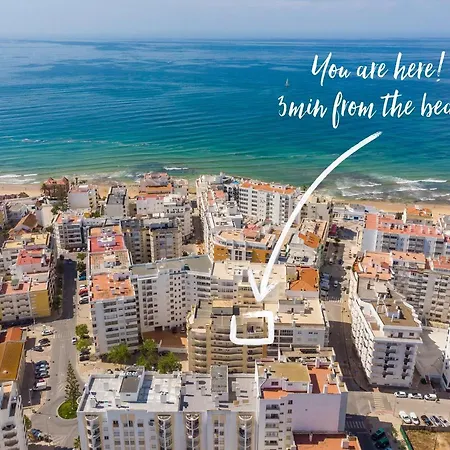 Apartment Flat With Ac, Wifi, Netflix, Balcony - 3 Min From The Beach